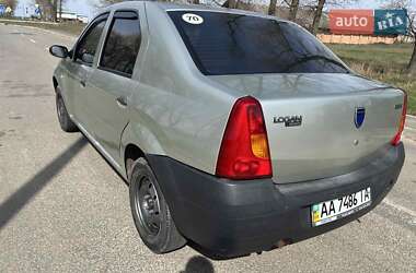 Седан Dacia Logan 2006 в 