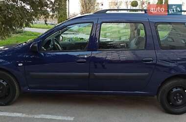 Седан Dacia Logan 2009 в 