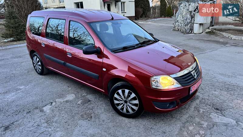 Dacia Logan 2012