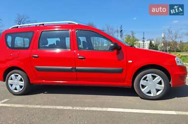 Седан Dacia Logan 2009 в 