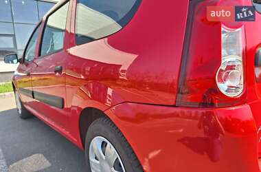 Седан Dacia Logan 2009 в 