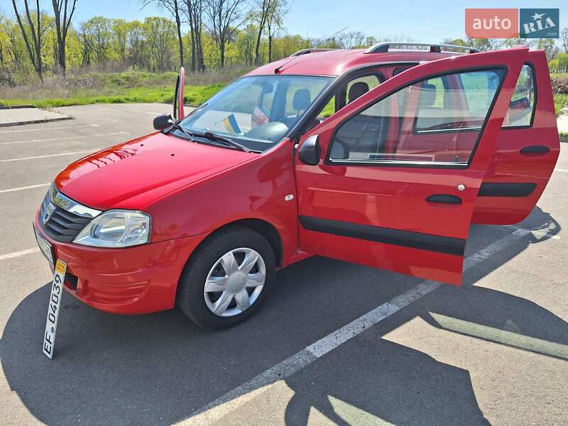 Седан Dacia Logan 2009 в Краматорске