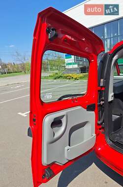 Седан Dacia Logan 2009 в 