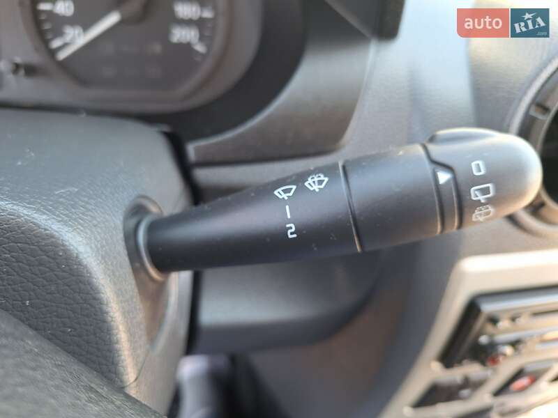 Седан Dacia Logan 2009 в Краматорске