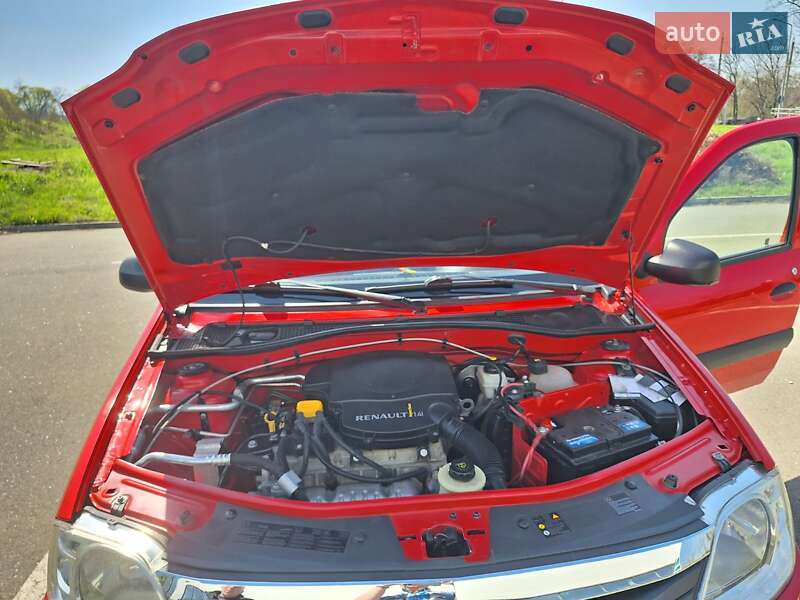 Седан Dacia Logan 2009 в Краматорске
