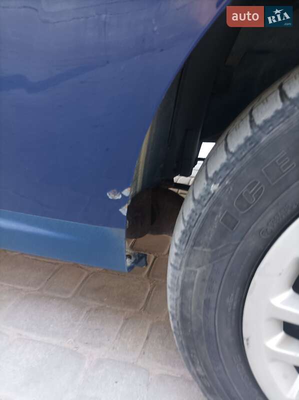Седан Dacia Logan 2009 в Чорткові