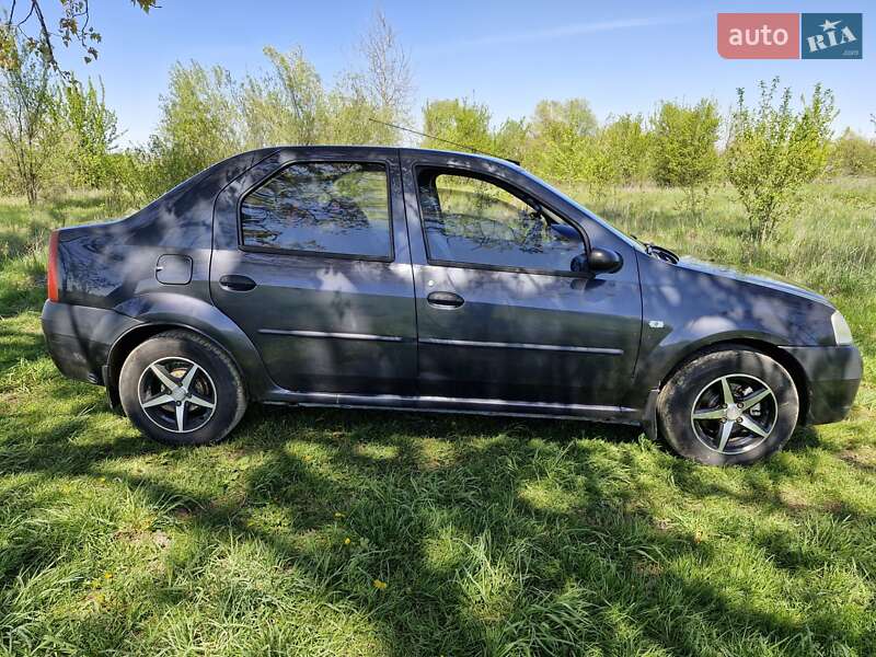 Dacia Logan 2007