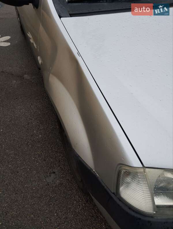 Седан Dacia Logan 2008 в Киеве