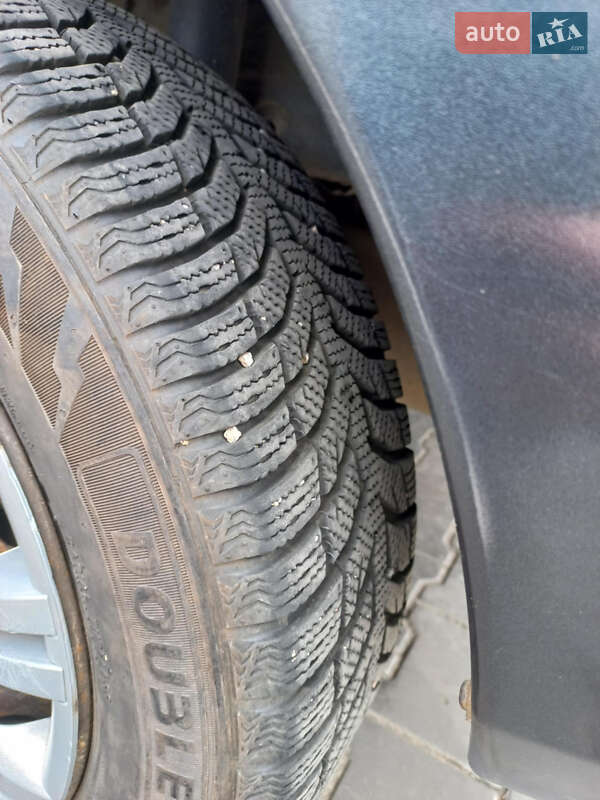 Седан Dacia Logan 2008 в Каменском