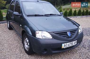 Седан Dacia Logan 2008 в Хусте