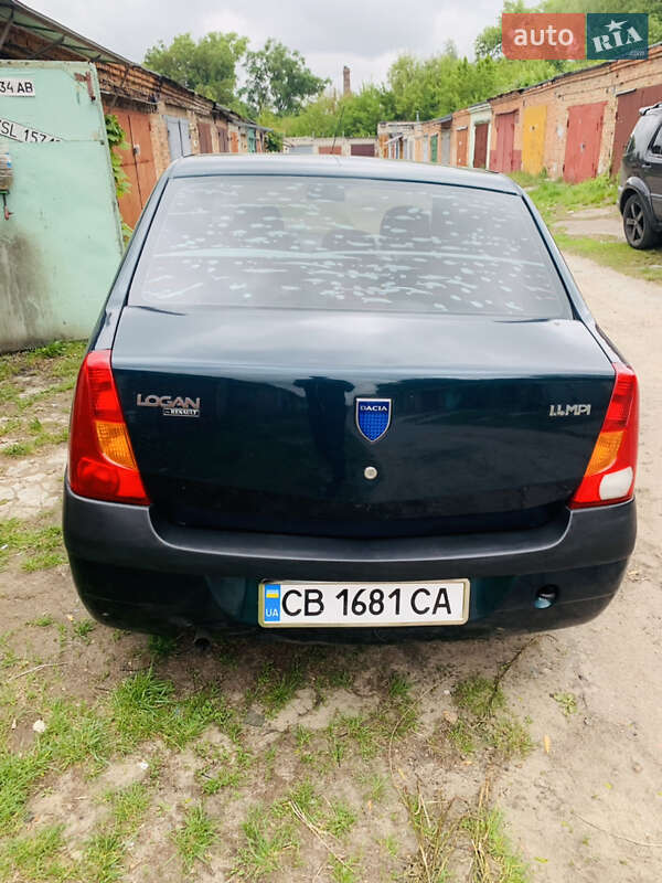 Седан Dacia Logan 2005 в Чернігові