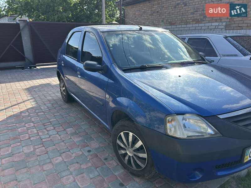 Седан Dacia Logan 2006 в 
