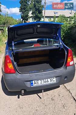 Седан Dacia Logan 2006 в 