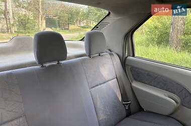 Седан Dacia Logan 2006 в 