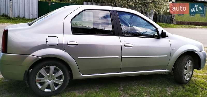 Седан Dacia Logan 2007 в 