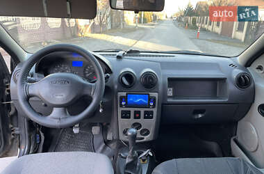 Седан Dacia Logan 2007 в 