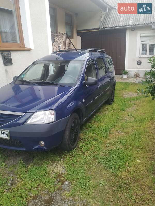 Седан Dacia Logan 2007 в Сваляве