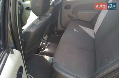 Седан Dacia Logan 2007 в 