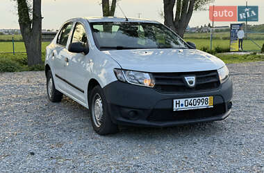 Седан Dacia Logan 2015 в Ровно
