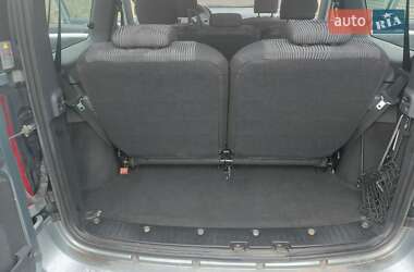 Седан Dacia Logan 2009 в 