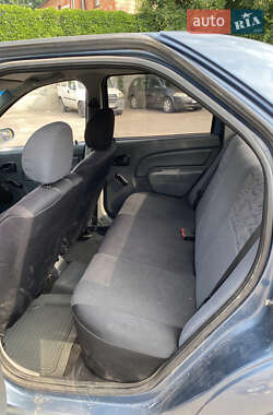 Седан Dacia Logan 2007 в 