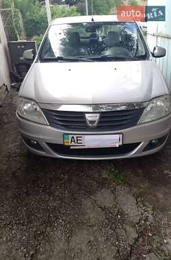 Седан Dacia Logan 2008 в 