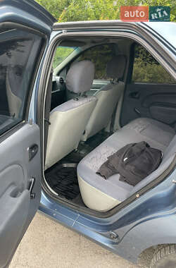 Седан Dacia Logan 2007 в 
