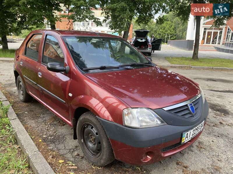 Седан Dacia Logan 2007 в Славутиче