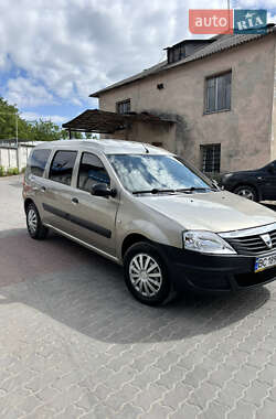 Универсал Dacia Logan 2009 в Золочеве