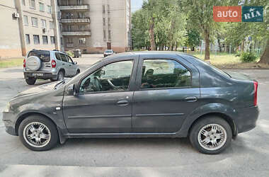 Седан Dacia Logan 2008 в 