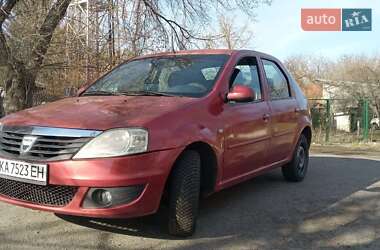 Седан Dacia Logan 2009 в Киеве