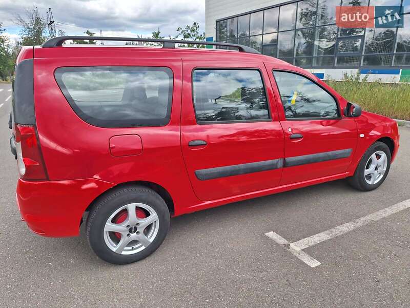 Седан Dacia Logan 2010 в Краматорске