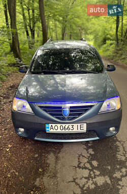 Седан Dacia Logan 2008 в Мукачевому