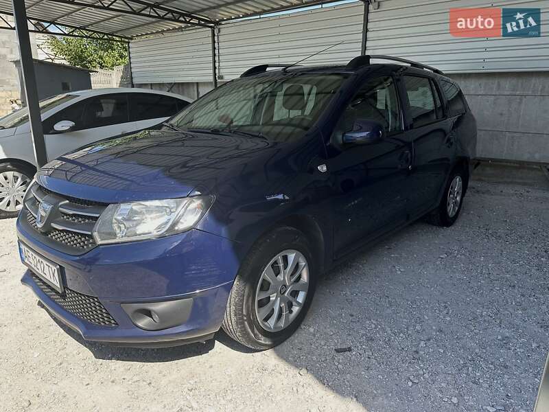 Седан Dacia Logan 2014 в Дніпрі