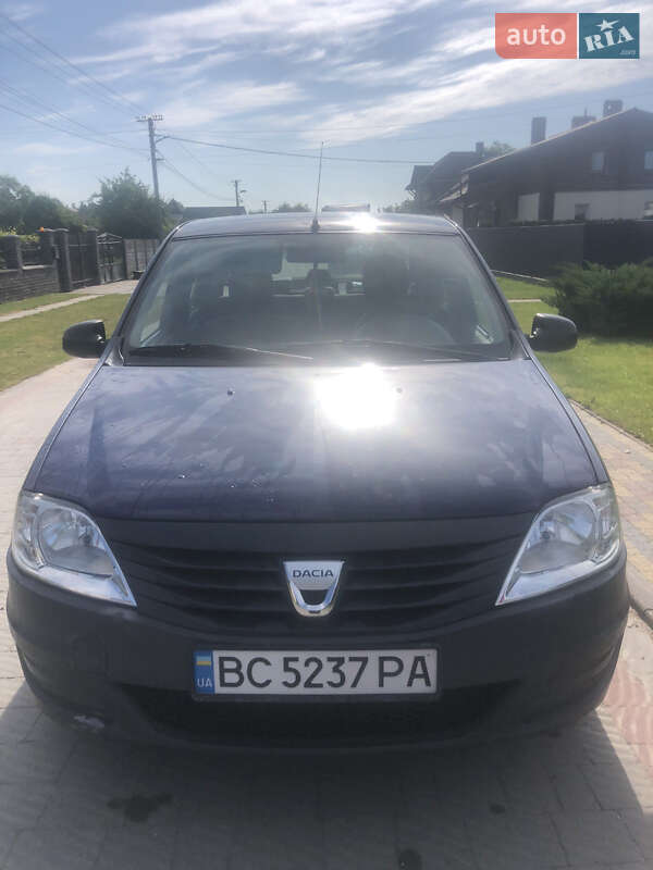 Седан Dacia Logan 2007 в Львове