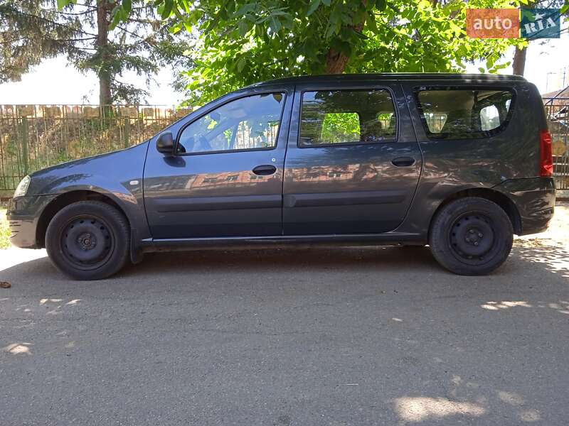 Седан Dacia Logan 2009 в Кропивницком