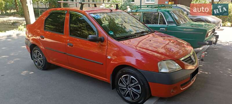 Седан Dacia Logan 2006 в Днепре