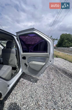 Седан Dacia Logan 2006 в 
