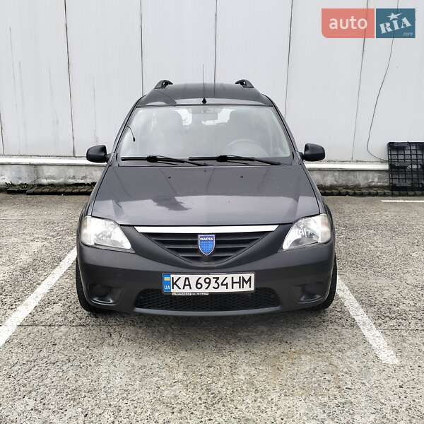 Седан Dacia Logan 2008 в Києві