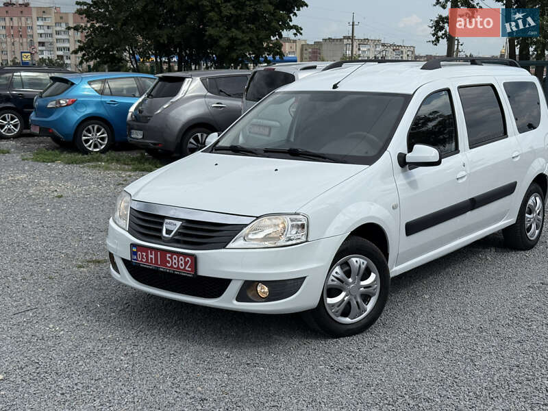 Dacia Logan 2011