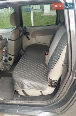 Седан Dacia Logan 2008 в Чернівцях