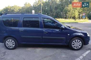 Седан Dacia Logan 2009 в Славуті