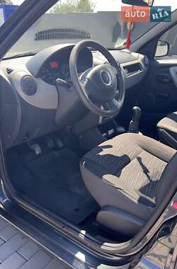 Седан Dacia Logan 2008 в  фото 6 Седан Dacia Logan 2008 в