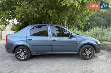 Седан Dacia Logan 2007 в 