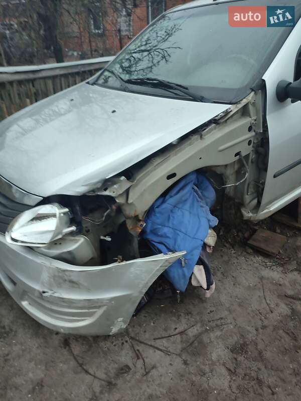 Седан Dacia Logan 2008 в Александровке