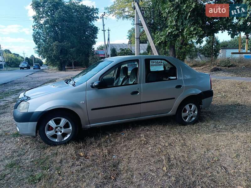 Седан Dacia Logan 2007 в Балті