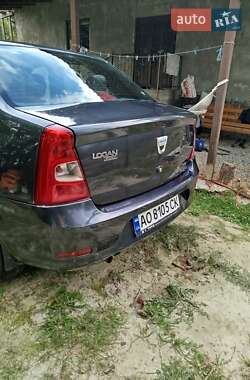 Седан Dacia Logan 2008 в 