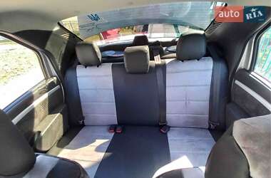 Седан Dacia Logan 2008 в Мукачевому