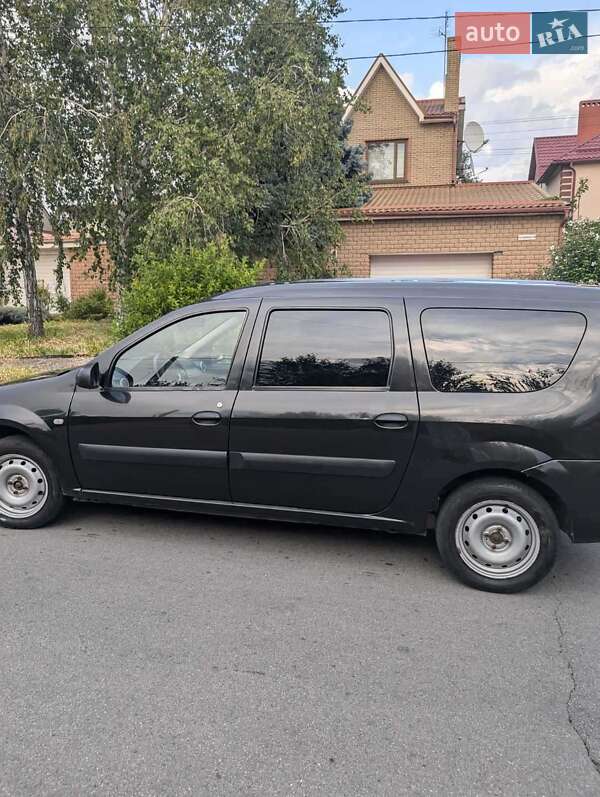 Седан Dacia Logan 2011 в Запоріжжі фото Седан Dacia Logan 2011 в Запоріжжі