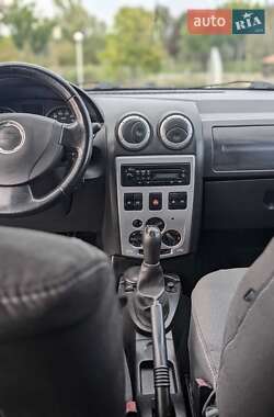 Седан Dacia Logan 2011 в Запоріжжі
